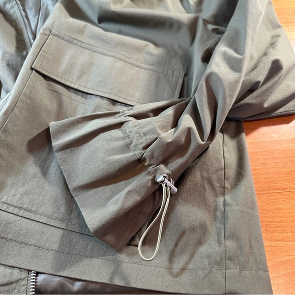 Bagatelle Collection Lightweight Army Green Hooded Jacket - Size Large - Picture 4 of 10